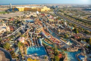 vibrant-water-park-jumeirah-al-quoz-resort-thrilling-slides-relaxing-pools-dubai.jpg