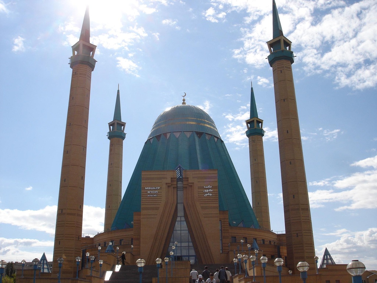 mosque of azerbaijan.jpg